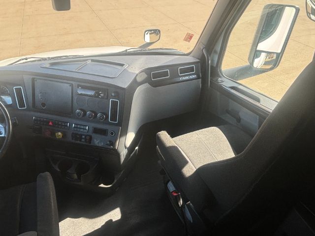 2020 Freightliner New Cascadia 126 . Seville OH