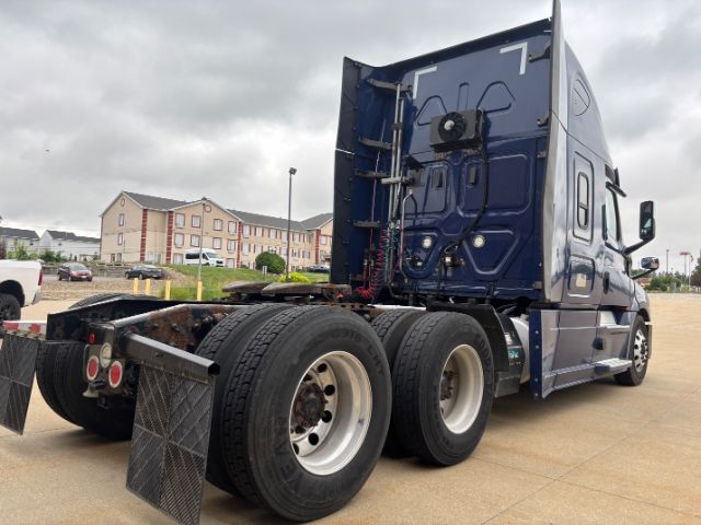 2020 Freightliner New Cascadia 126 . Seville OH