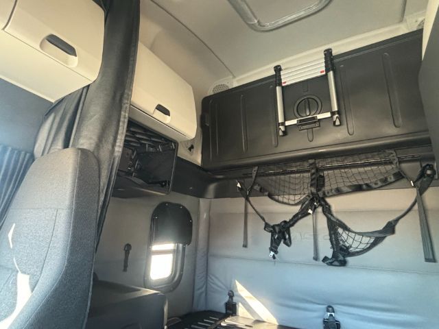 2020 Freightliner New Cascadia 126 . Seville OH