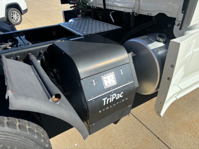 2020 Freightliner New Cascadia 126 . Seville OH