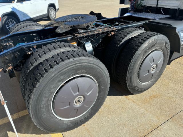 2020 Freightliner New Cascadia 126 . Seville OH