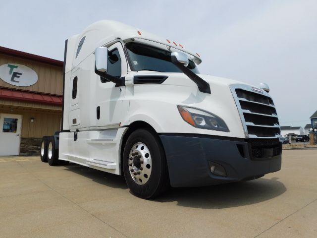 2020 Freightliner New Cascadia 126 . Seville OH