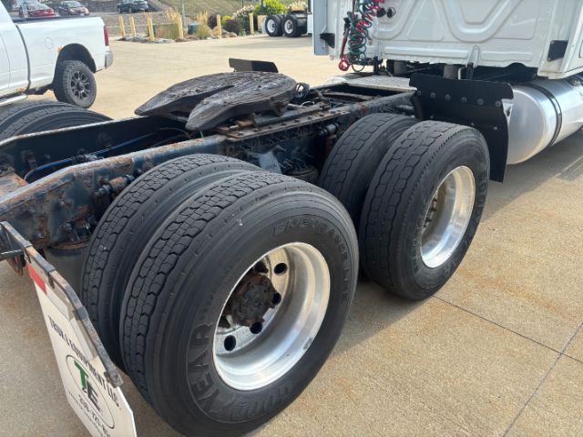 2020 Freightliner New Cascadia 126 . Seville OH