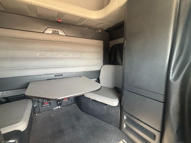 2020 Freightliner New Cascadia 126 . Seville OH