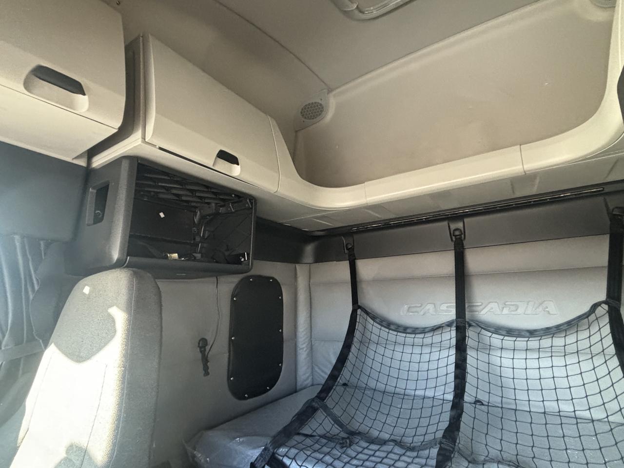 2020 Freightliner New Cascadia 126 . Seville OH