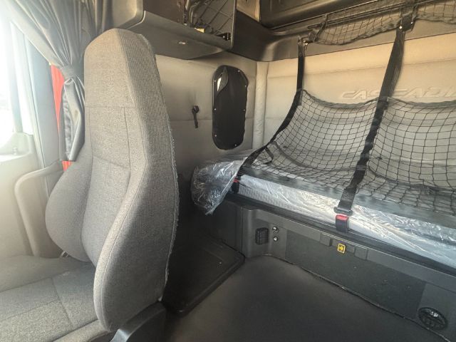 2020 Freightliner New Cascadia 126 . Seville OH
