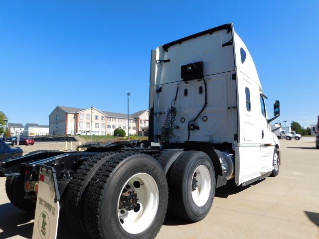 2020 Freightliner New Cascadia 126 . Seville OH