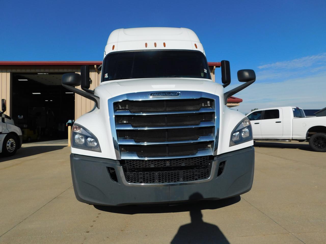 2020 Freightliner New Cascadia 126 . Seville OH