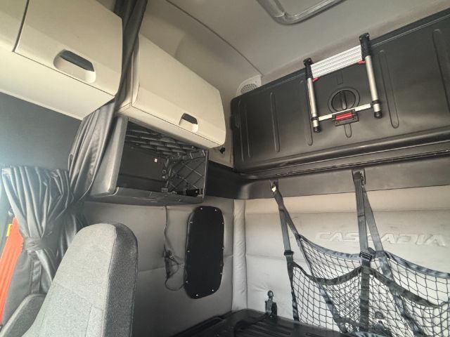 2020 Freightliner New Cascadia 126 . Seville OH