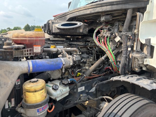2020 Freightliner New Cascadia 126 . Seville OH