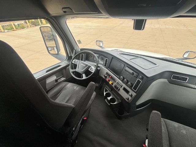 2020 Freightliner New Cascadia 126 . Seville OH