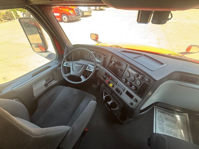 2020 Freightliner New Cascadia 126 . Seville OH
