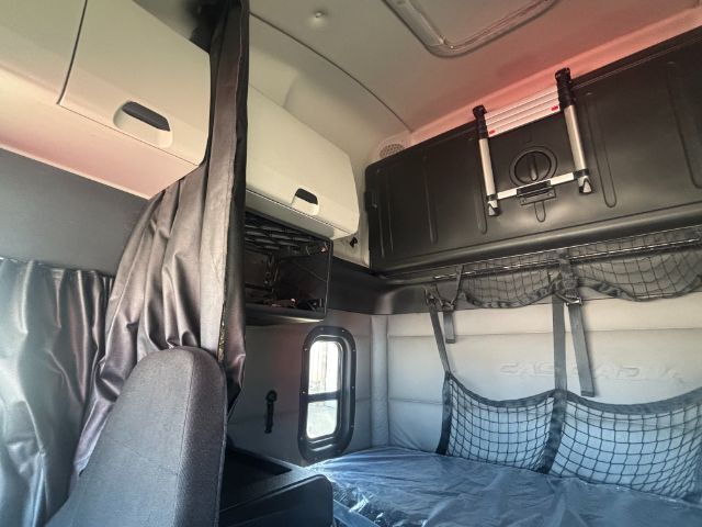 2020 Freightliner New Cascadia 126 . Seville OH