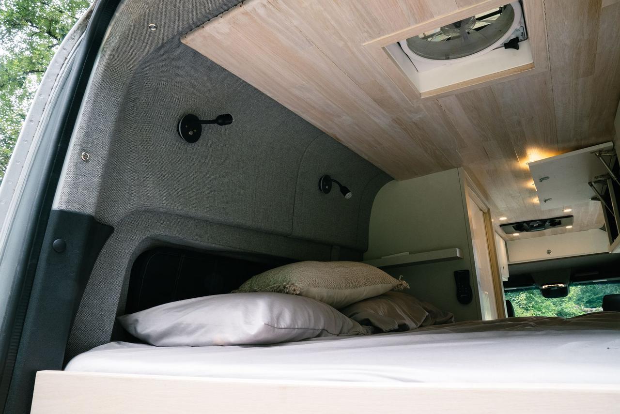 2020 Freightliner Sprinter 2500 High Roof Portland OR
