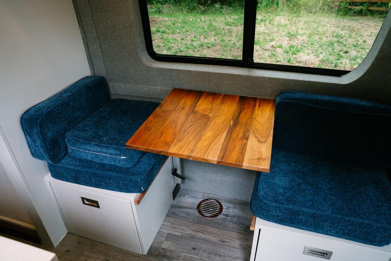 2020 Freightliner Sprinter 2500 High Roof Portland OR