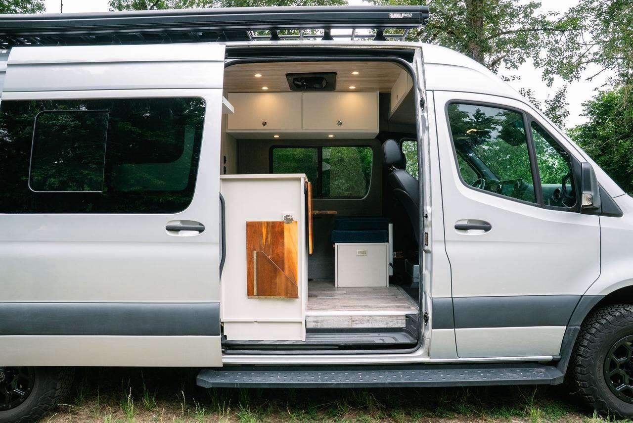 2020 Freightliner Sprinter 2500 High Roof Portland OR