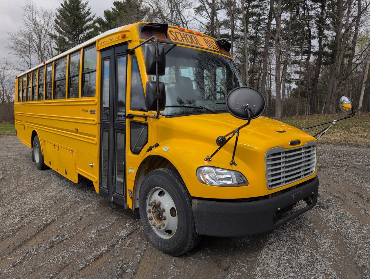 2020 Freightliner Thomas B2 BUS