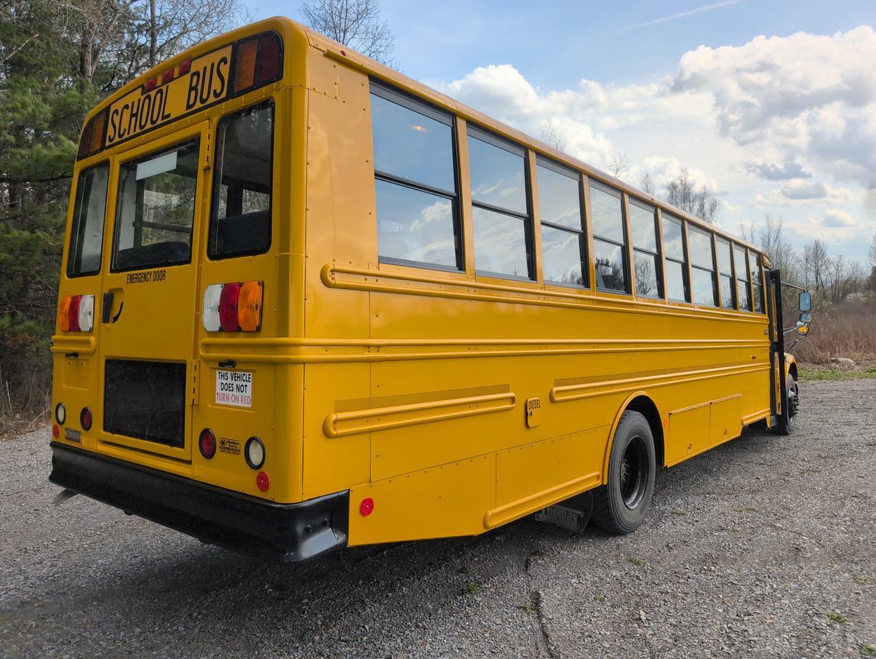 2020 Freightliner Thomas C2
