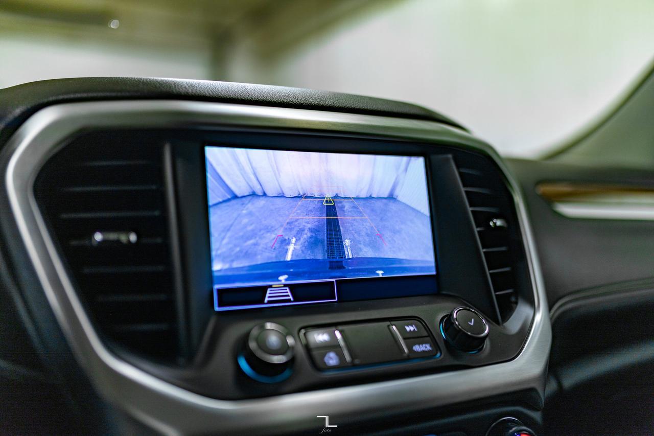 2020 GMC Acadia AWD SLE Roof BCam 3rd Row Red Deer AB