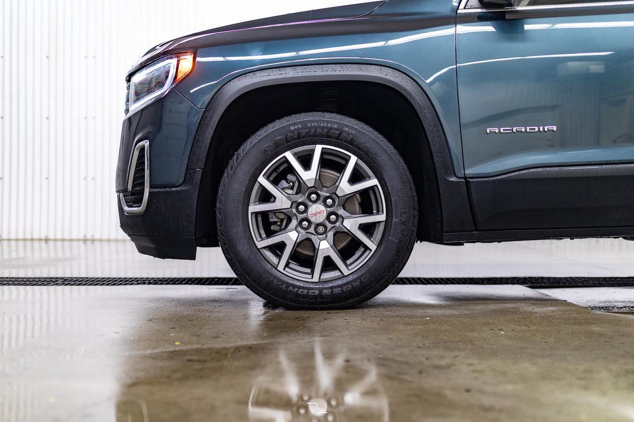 2020 GMC Acadia AWD SLE Roof BCam 3rd Row Red Deer AB