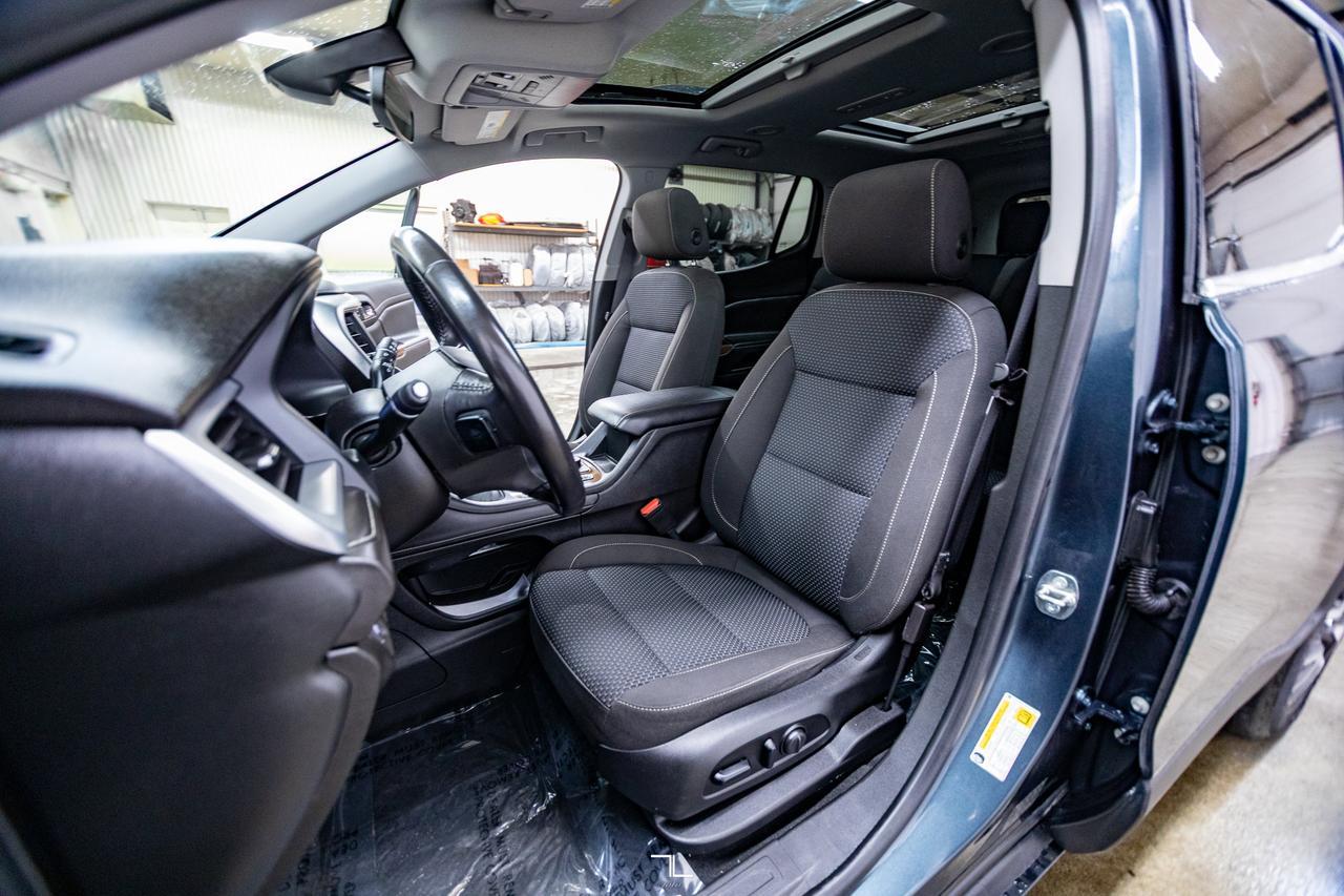 2020 GMC Acadia AWD SLE Roof BCam 3rd Row Red Deer AB