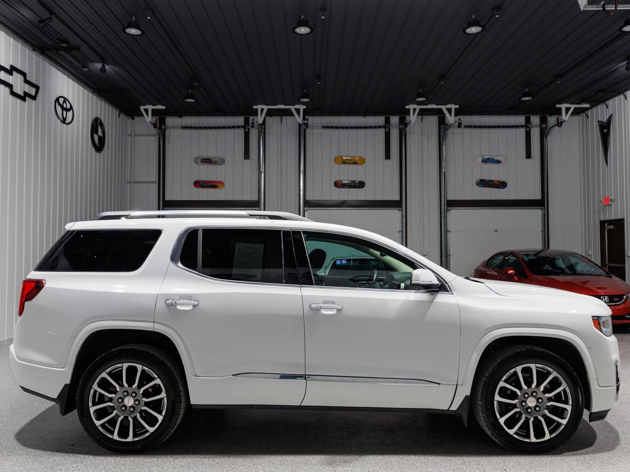 2020 GMC Acadia Denali AWD 6-Passenger NAV Cranberry PA