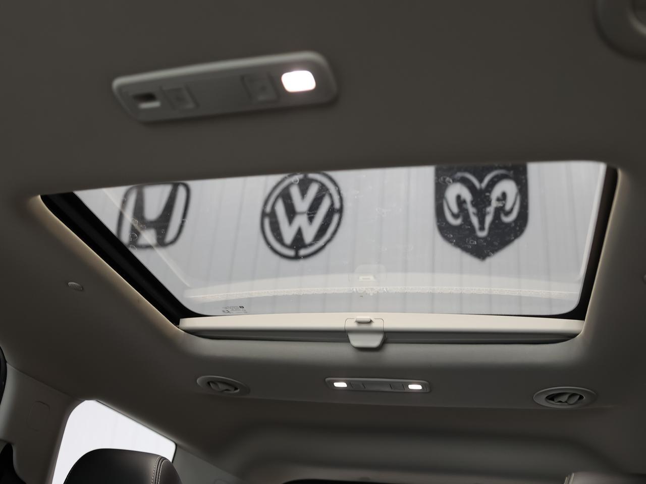 2020 GMC Acadia Denali AWD 6-Passenger NAV Cranberry PA