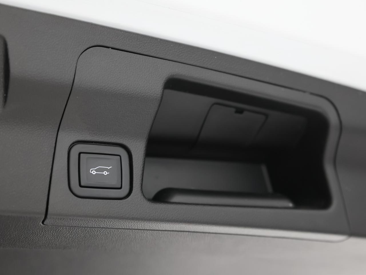 2020 GMC Acadia Denali AWD 6-Passenger NAV Cranberry PA