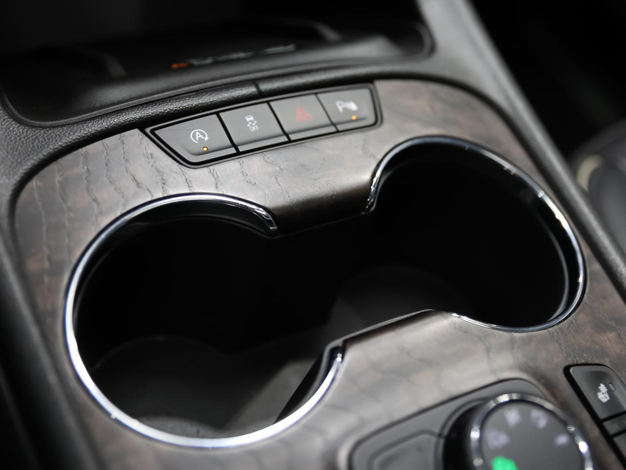 2020 GMC Acadia Denali AWD 6-Passenger NAV Cranberry PA