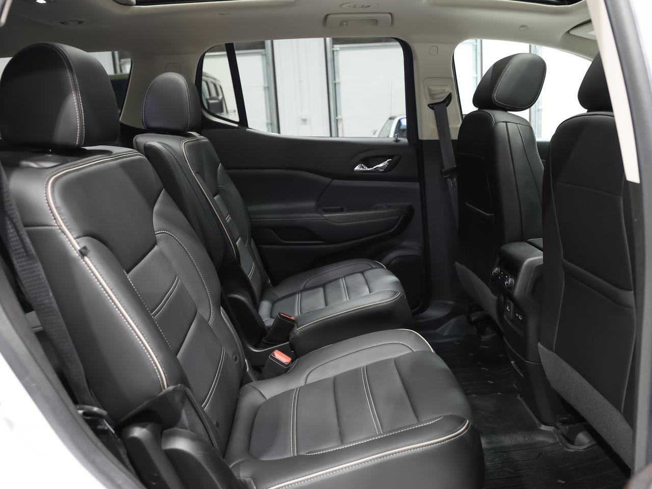 2020 GMC Acadia Denali AWD 6-Passenger NAV Cranberry PA