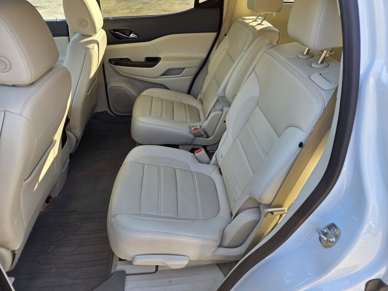 2020 GMC Acadia Denali Charlton MA