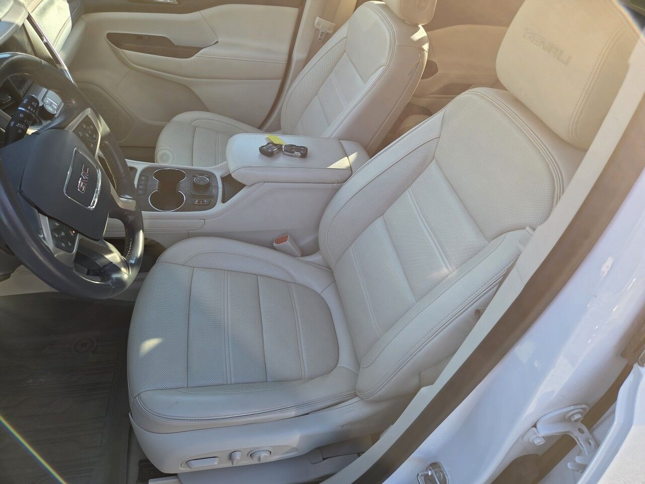 2020 GMC Acadia Denali Charlton MA