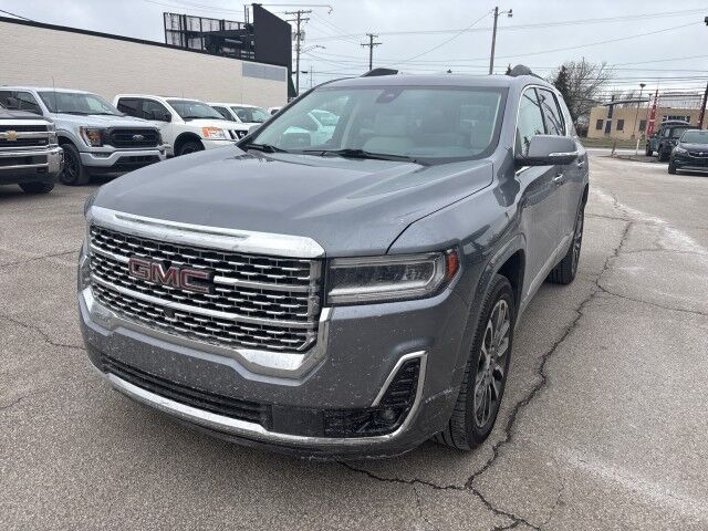 2020 GMC Acadia Denali
