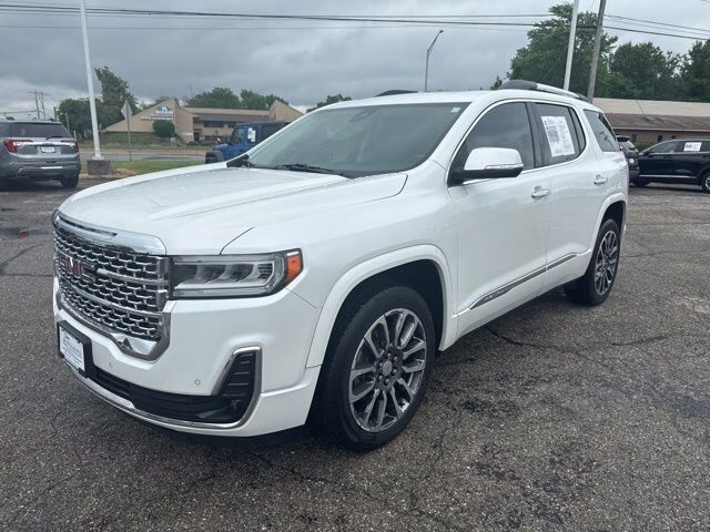 2020 GMC Acadia Denali