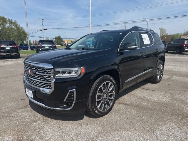 2020 GMC Acadia Denali