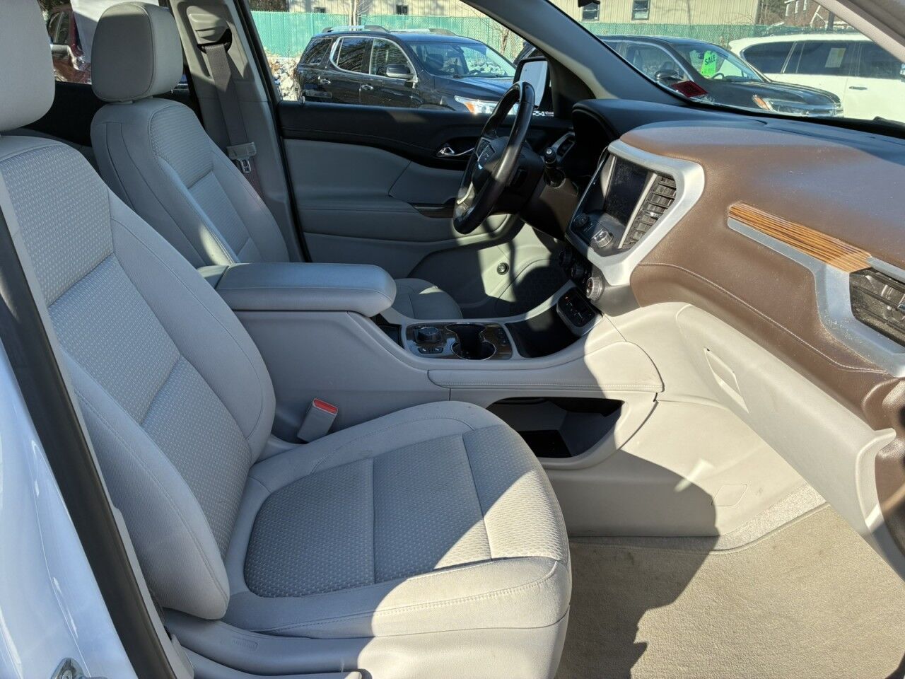 2020 GMC Acadia SLE Charlton MA