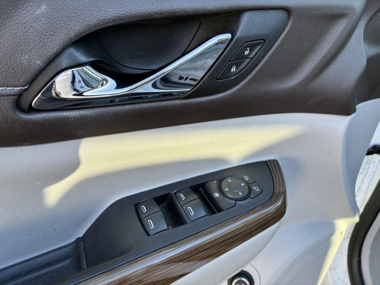 2020 GMC Acadia SLE Charlton MA