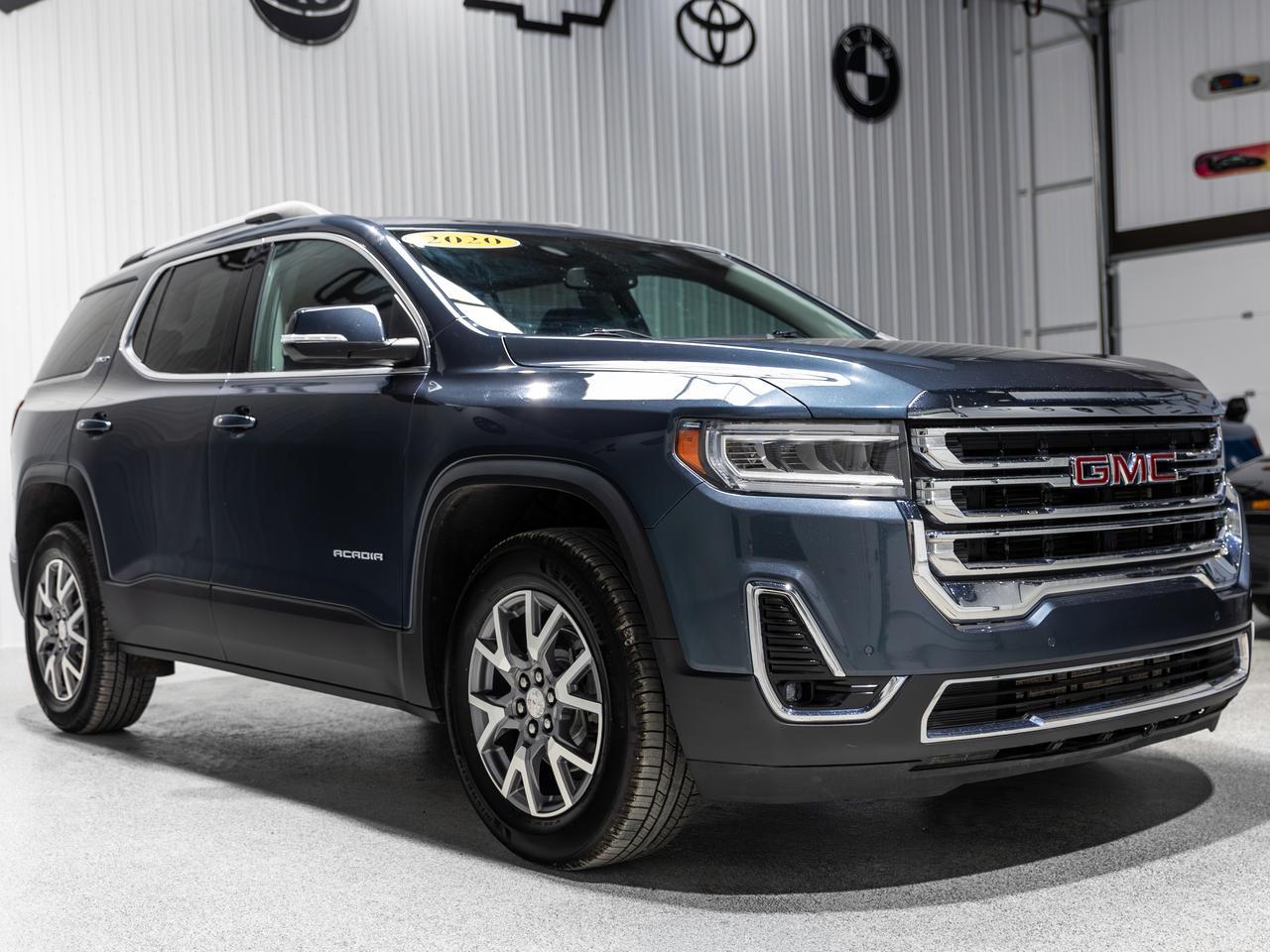 2020 GMC Acadia SLT AWD 6-Passenger NAV