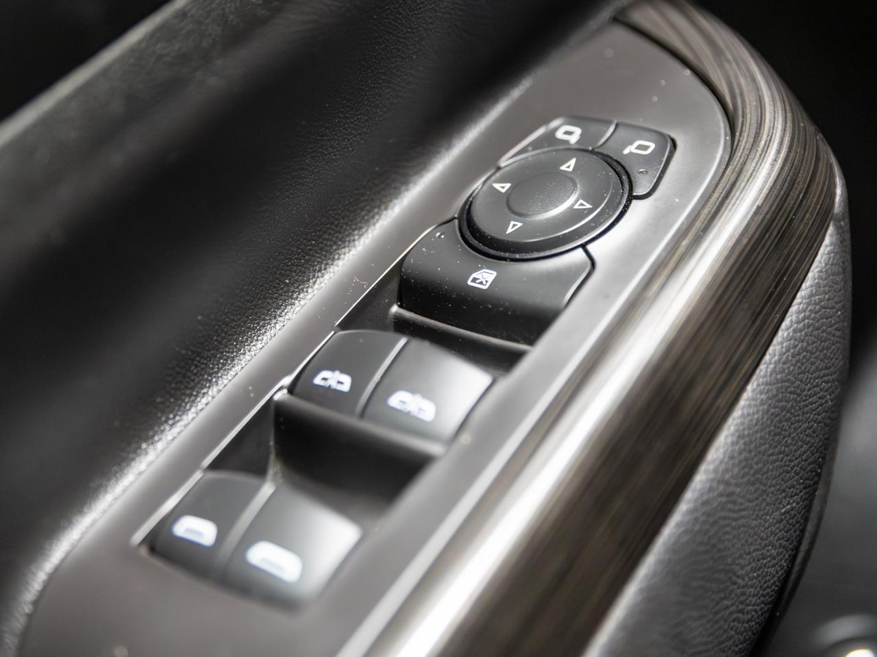 2020 GMC Acadia SLT AWD 6-Passenger NAV Cranberry PA