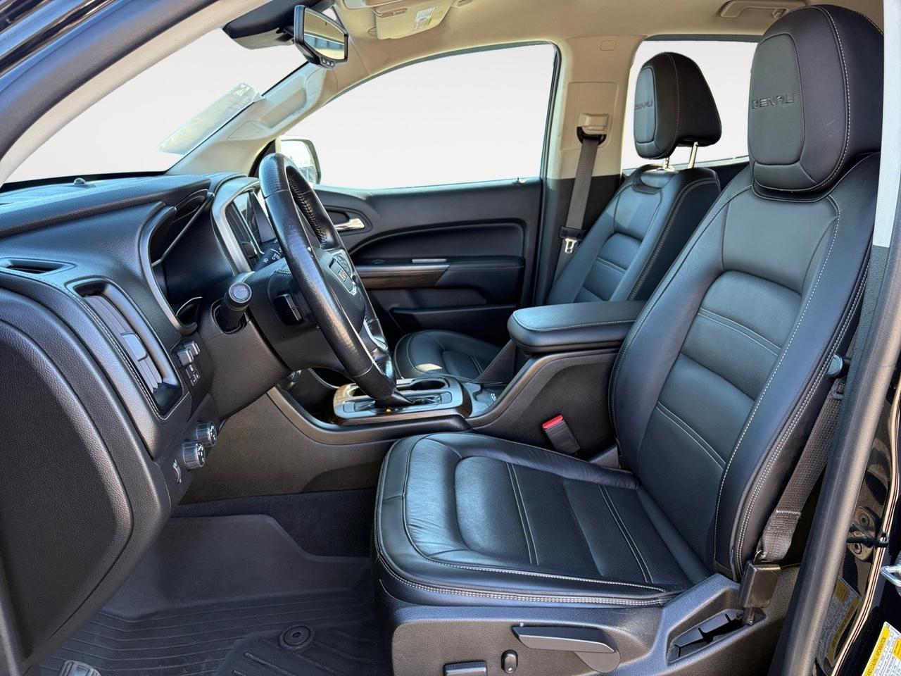 2020 GMC Canyon 4WD Denali DURAMAX DIESEL, LANE KEEP ASSIST, FORWARD COLLISION ALERT, REMOTE START, HEATED & COOLING SEATS, REAR CORNER STEPS, REMOTE START, APPLE CARPLAY/ANDROID AUTO, RUNNING BOARDS, LOW MILES, CLEAN CARFAX, TEST DRIVE THIS TRUCK TODAY!