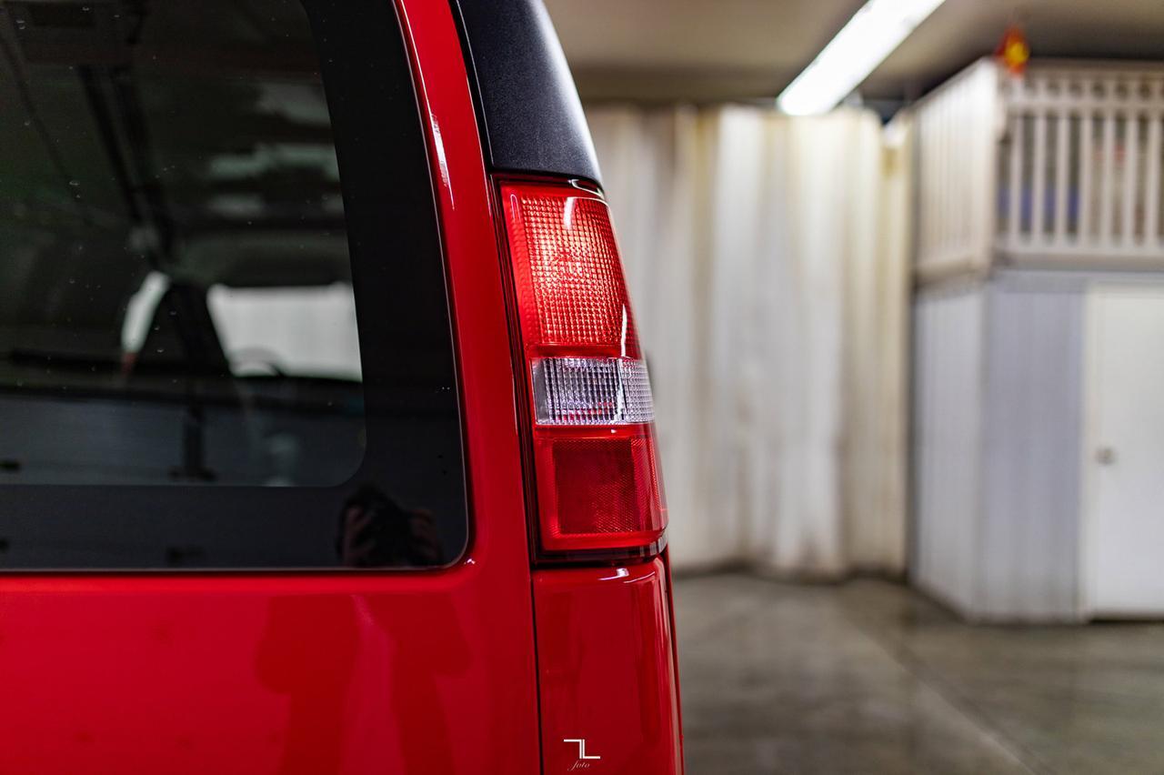 2020 GMC Savana 2500 Cargo Van BCam Red Deer AB