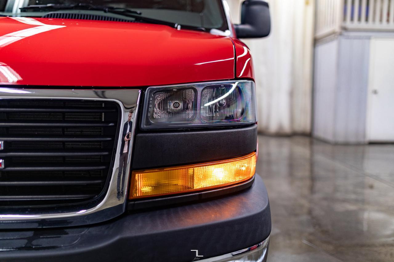 2020 GMC Savana 2500 Cargo Van BCam Red Deer AB