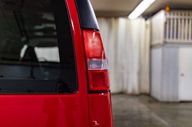 2020 GMC Savana 2500 Cargo Van BCam Red Deer AB