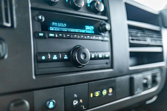 2020 GMC Savana 2500 Cargo Van BCam Red Deer AB