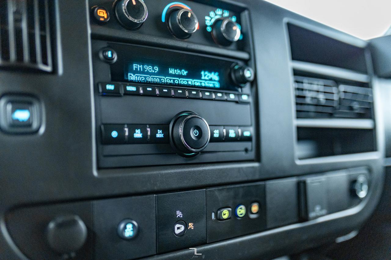 2020 GMC Savana 2500 Cargo Van BCam Red Deer AB