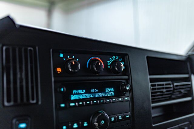 2020 GMC Savana 2500 Cargo Van BCam Red Deer AB