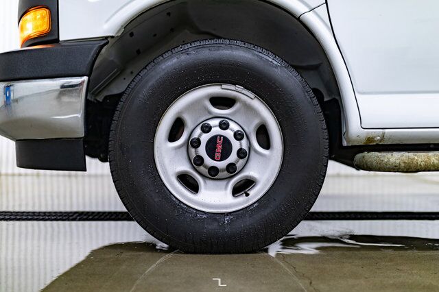 2020 GMC Savana 2500 Cargo Van BCam Red Deer AB