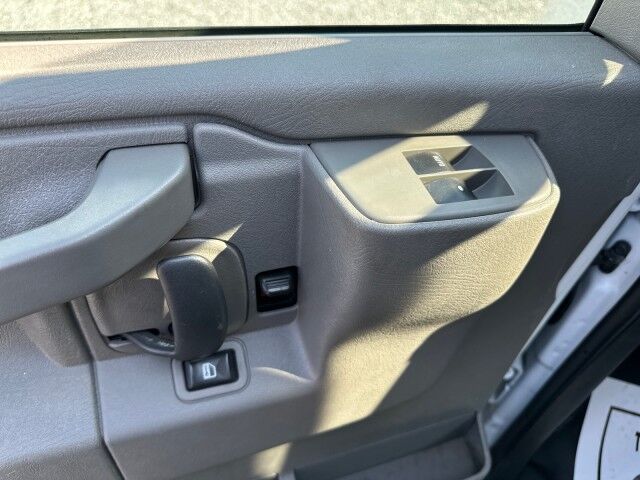 2020 GMC Savana 2500 Cargo Van w/ Bin Package Ashland VA