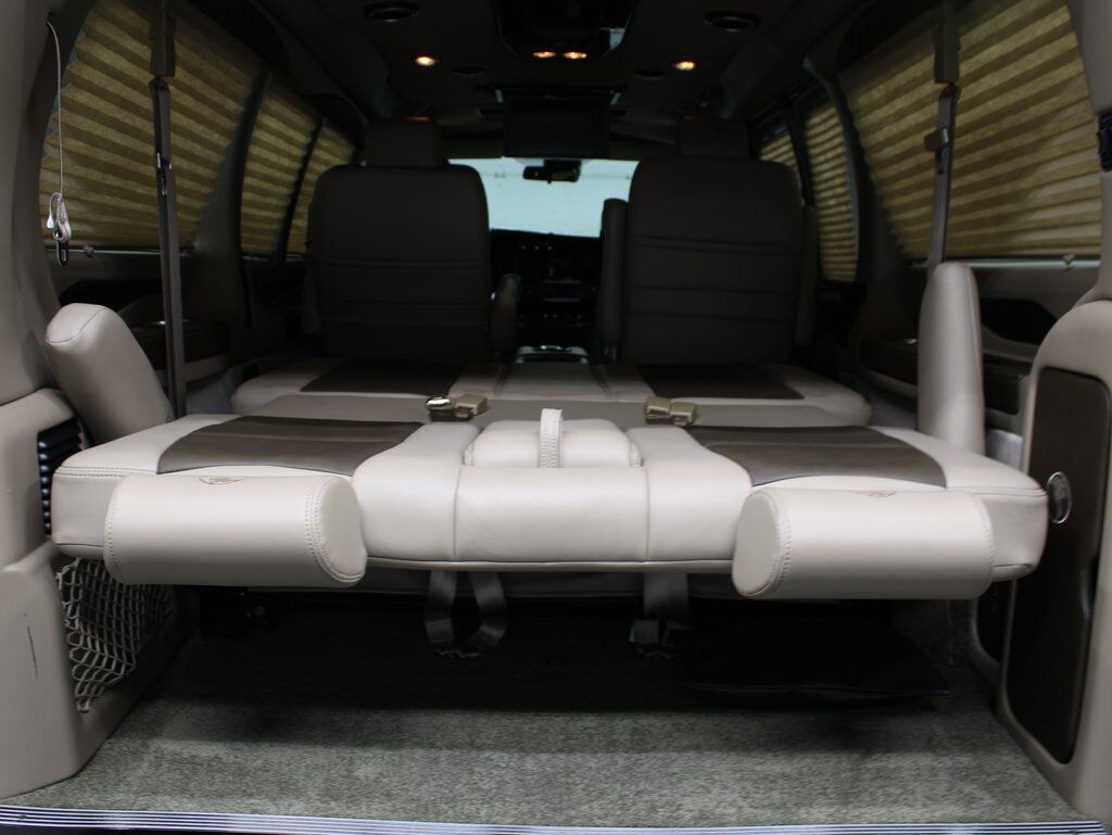 2020 GMC Savana 2500 Explorer Conversion Van RWD 7 Passenger Fond du Lac WI