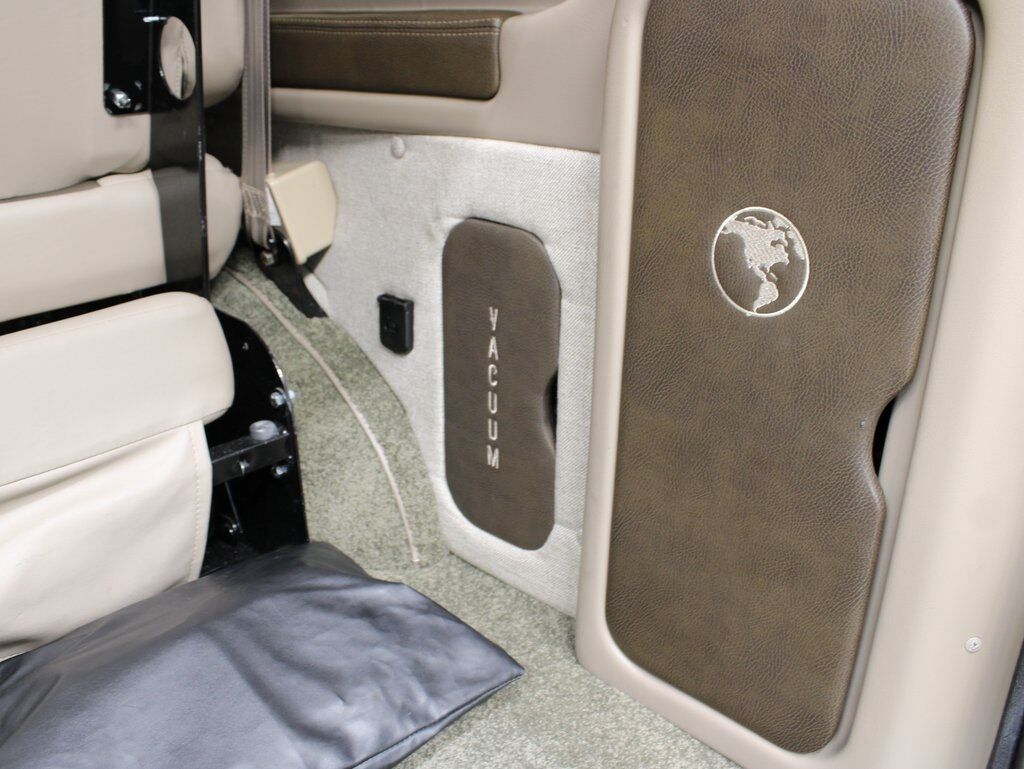 2020 GMC Savana 2500 Explorer Conversion Van RWD 7 Passenger Fond du Lac WI